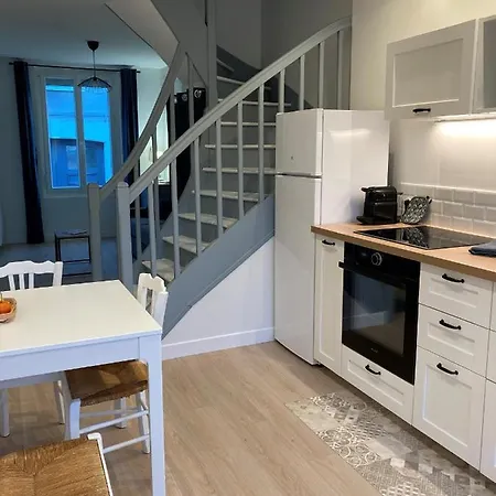 Les Beaux Jours, Tours, Le Duplex Appartamento