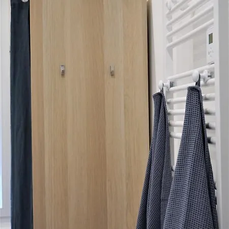 Les Beaux Jours, Tours, Le Duplex 图尔