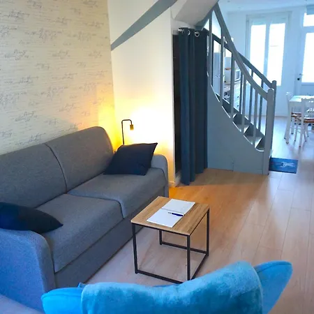 Les Beaux Jours, Tours, Le Duplex *