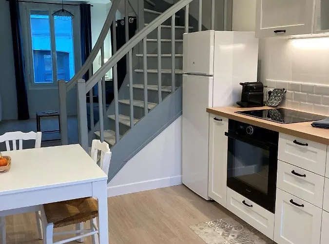 Les Beaux Jours, Tours, Le Duplex Апартаменти