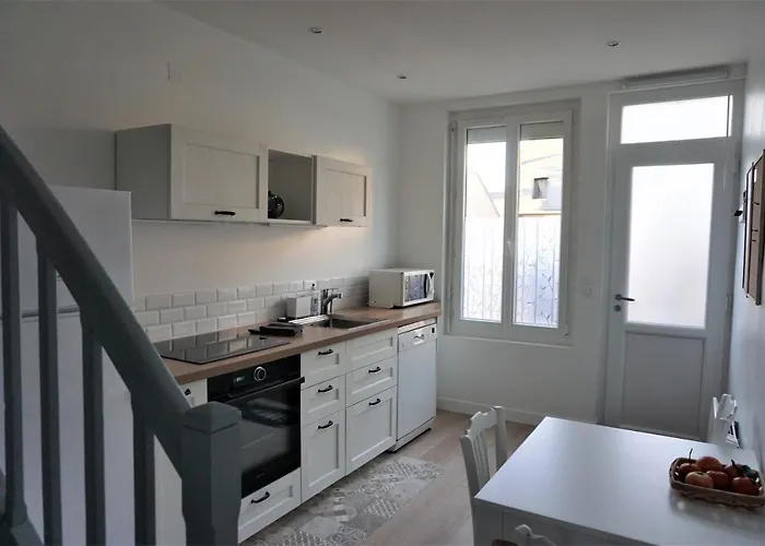 Daire Les Beaux Jours, Tours, Le Duplex