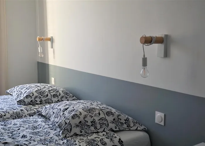 Les Beaux Jours, Tours, Le Duplex * Tours